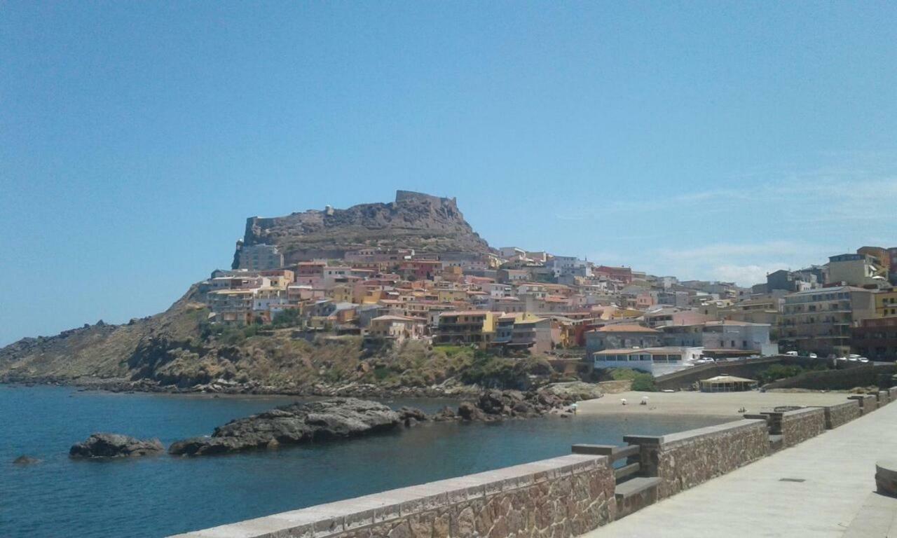 Appartamento Laura Castelsardo Exterior photo
